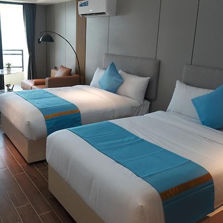 Golden Seagulls Hotel Paranaque City Exteriör bild