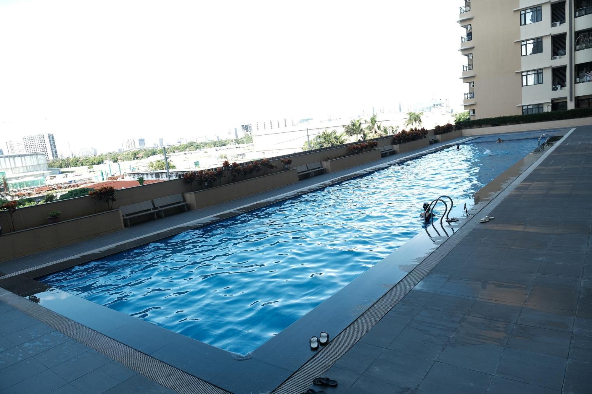 Golden Seagulls Hotel Paranaque City Exteriör bild