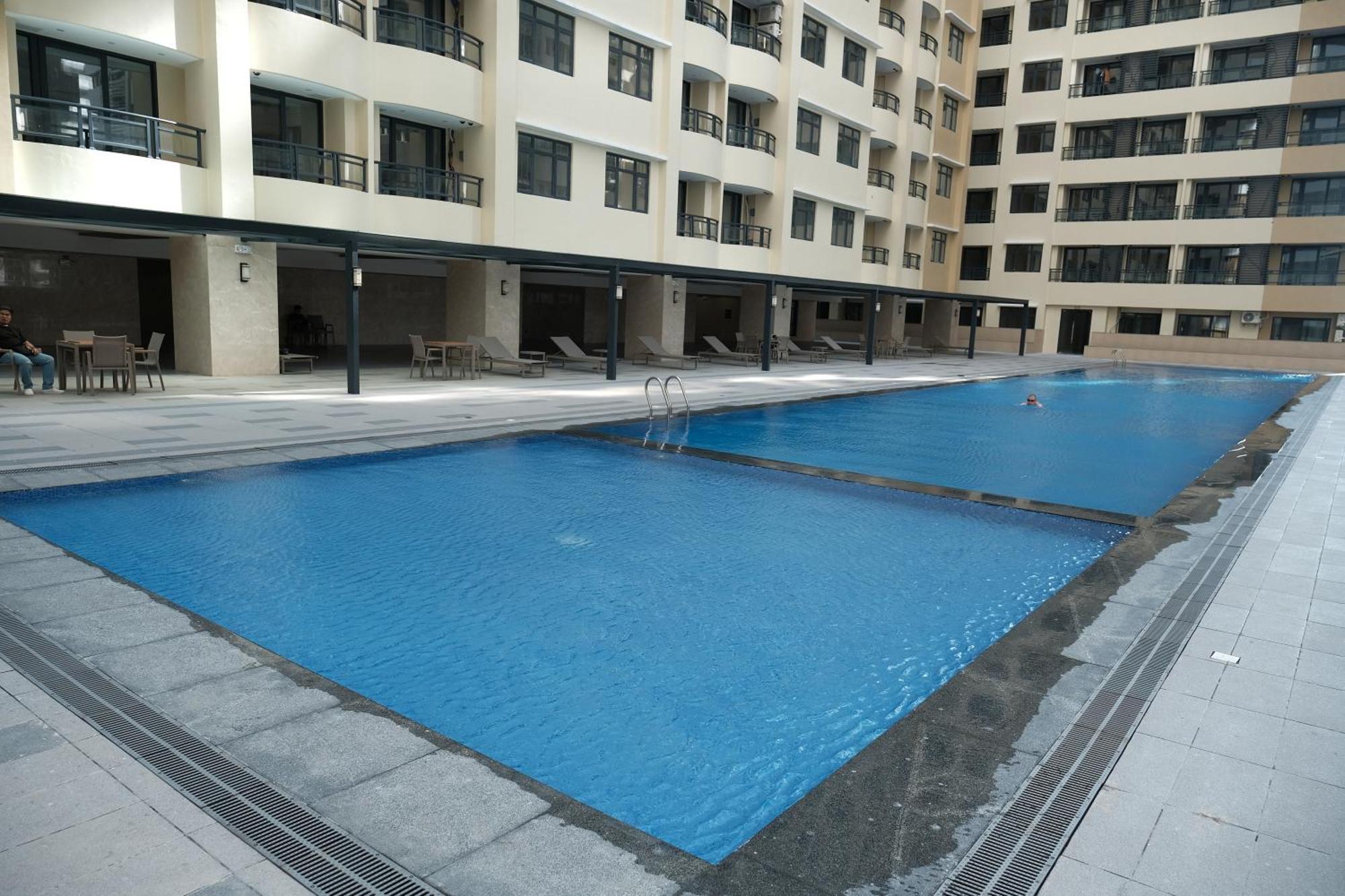 Golden Seagulls Hotel Paranaque City Exteriör bild